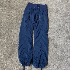 Lululemon lined dance studio pant 4 blue